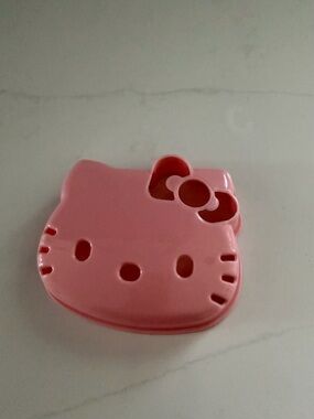 Hello Kitty Pink Sandwich crust cookie cutter